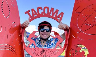 Thumbs up for biking in Tacoma