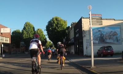 bike riders in puyallup