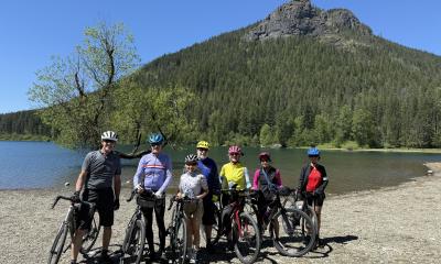 Cyclists at Rattlesnake Lake
